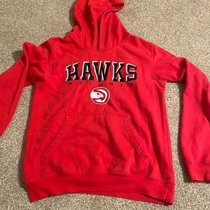 Red pullover Atlanta hawks hoodie